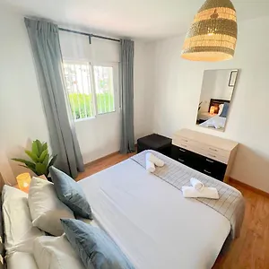  Apartamento Large & Cozy Centrally